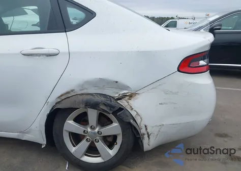 2016 Dodge Dart Sxt z USA, uszkodzony, nr VIN 1C3CDFBB0GD644138